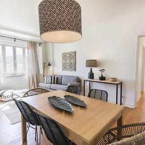 Lovelystay - Bonsai Light And Comfort Flat Apartment