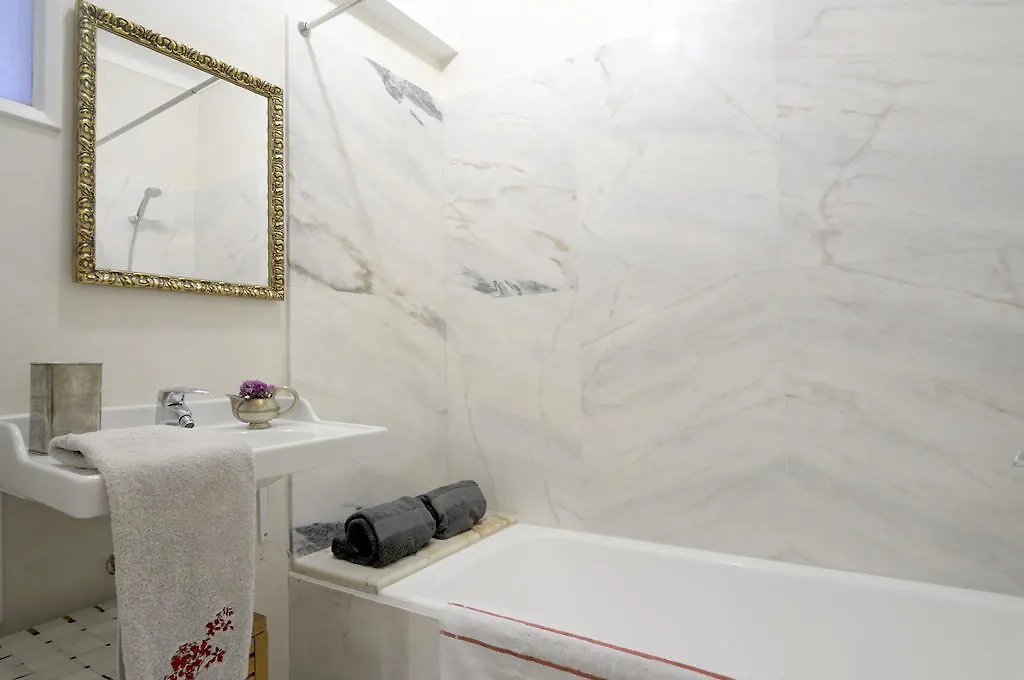 Gulbenkian Gardens Apartment Lisbon